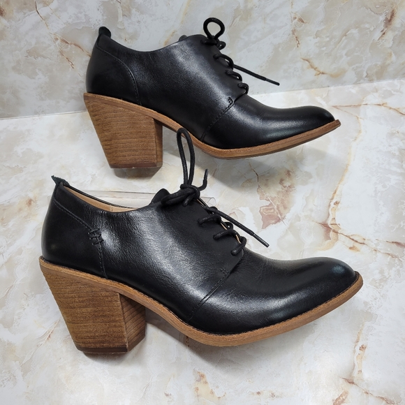 SOFFT Black leather Tailynn Oxford booties sz 9.5 - Picture 2 of 11